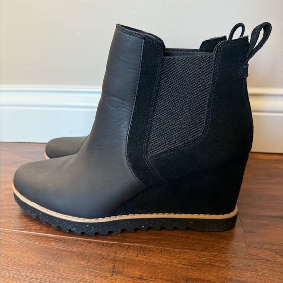 Toms Sutton Black Wedge Ankle Boots-Like New-Size 11 - Picture 3 of 14